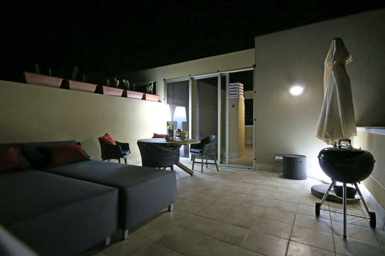La Perla By Rentmedano Superb Luxury Duplex, Private Roof Terrace, Ocean View, Pool, Wifi And Parking Apartman El Médano Kültér fotó