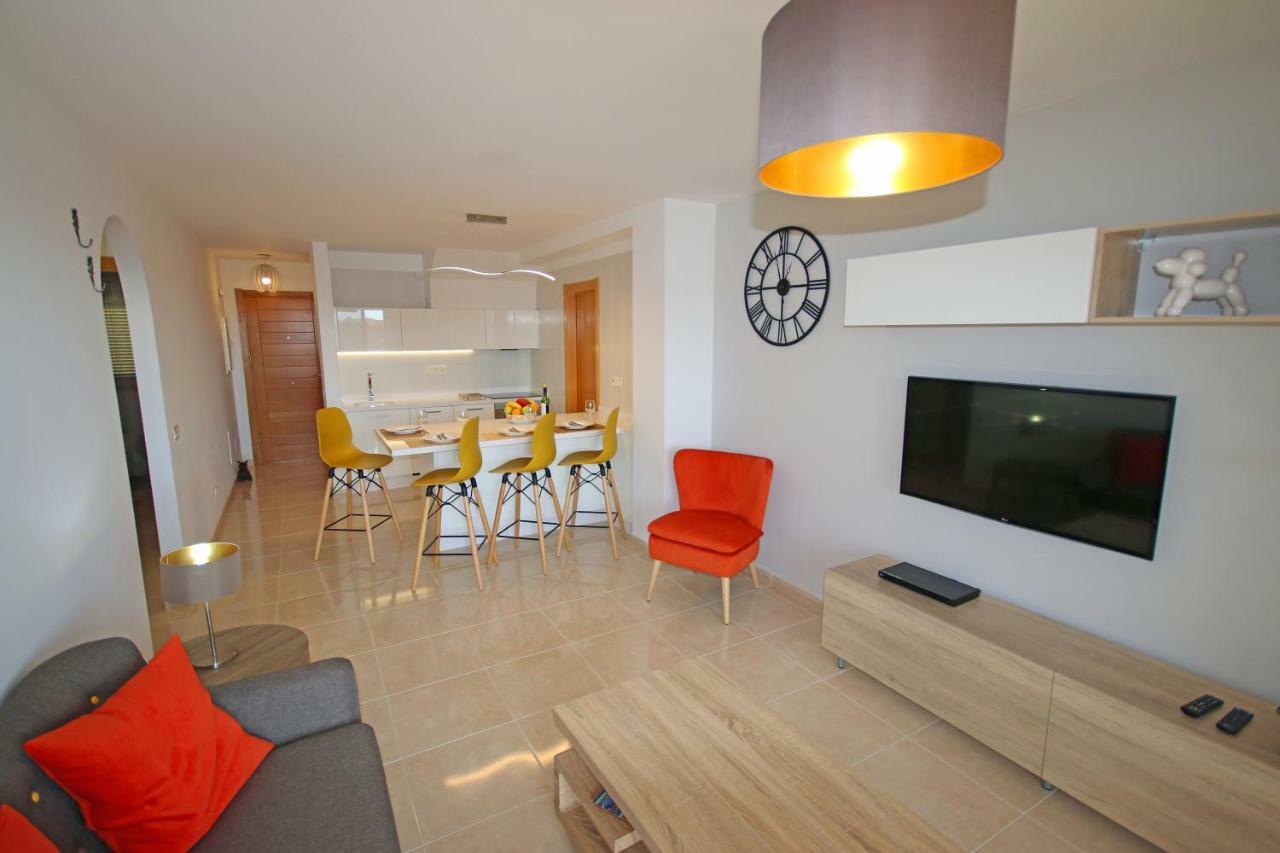 La Perla By Rentmedano Superb Luxury Duplex, Private Roof Terrace, Ocean View, Pool, Wifi And Parking Apartman El Médano Kültér fotó
